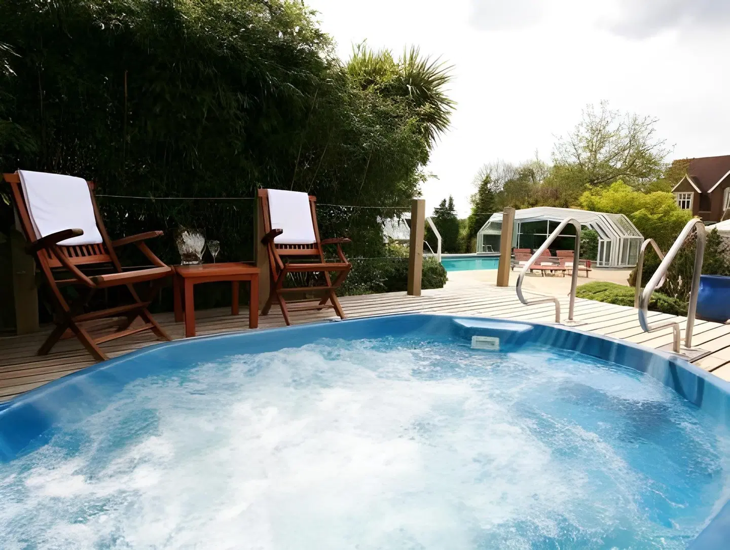 Pontlands Park OUTDOOR_POOL