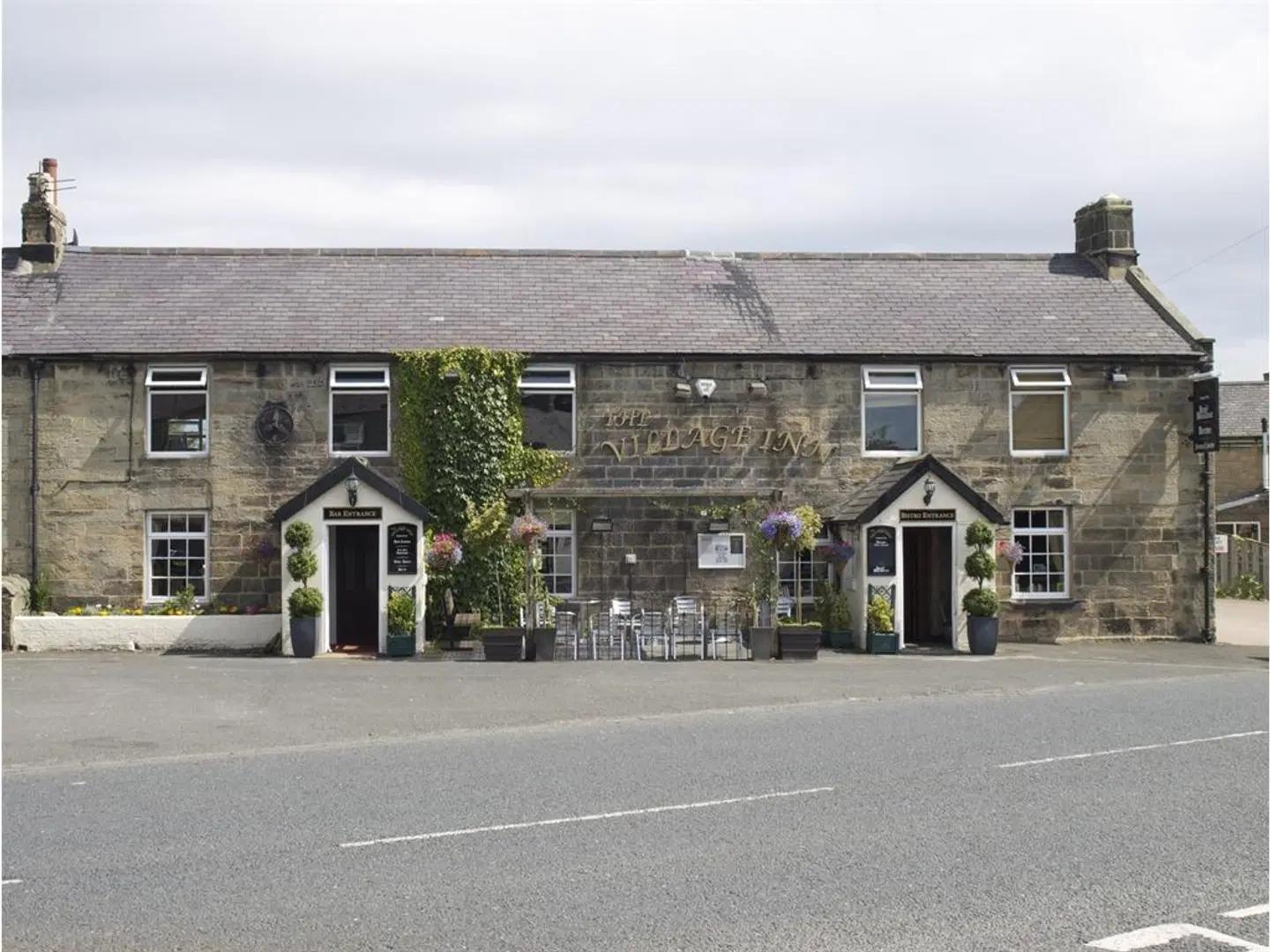 The Village Inn EXTERIOR