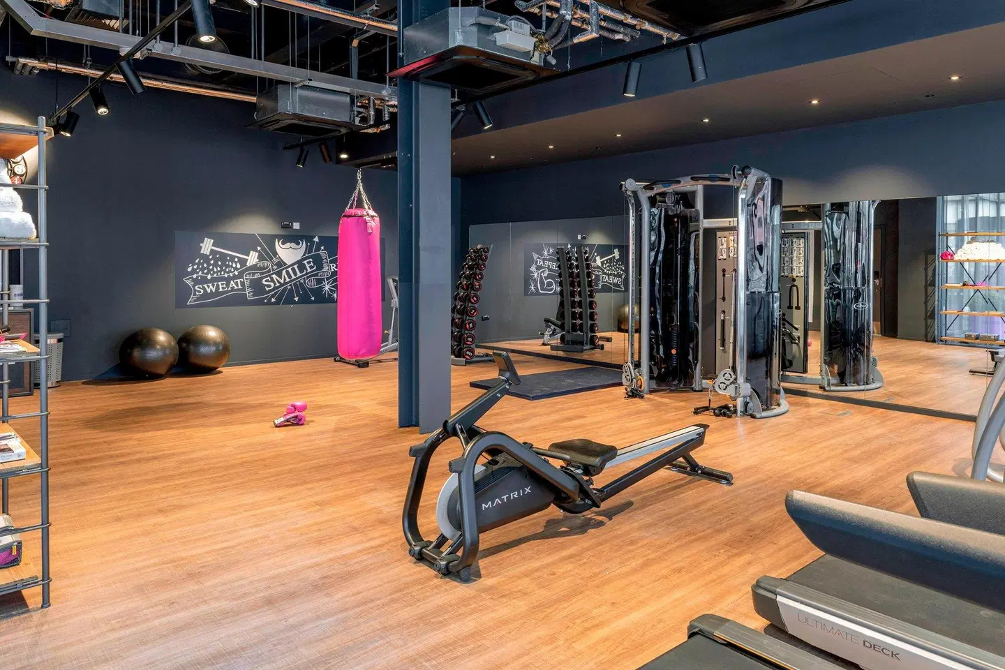 Moxy London Heathrow Airport SPORTS_AND_LEISURE