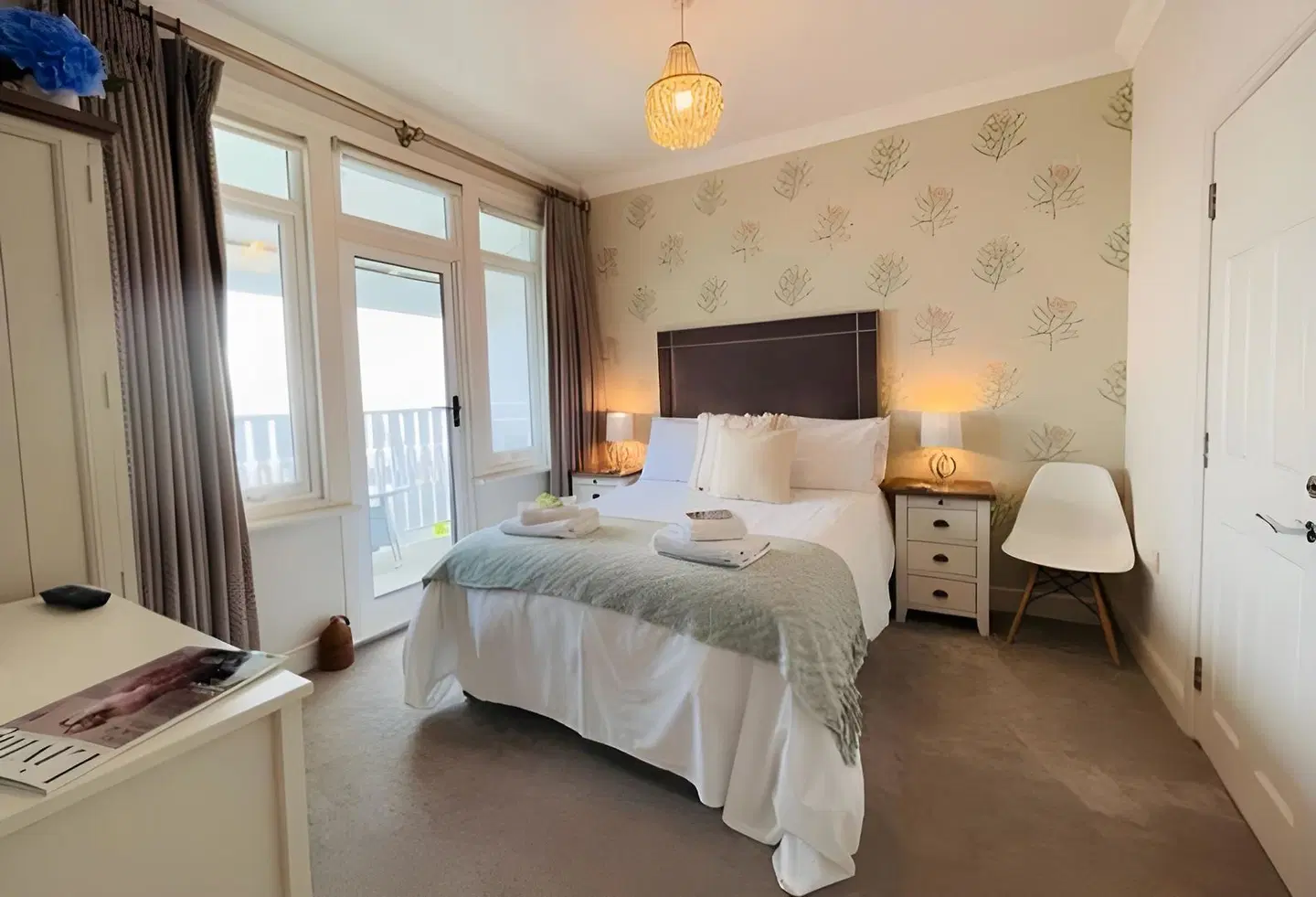 Beaches ROOM_EXAMPLE