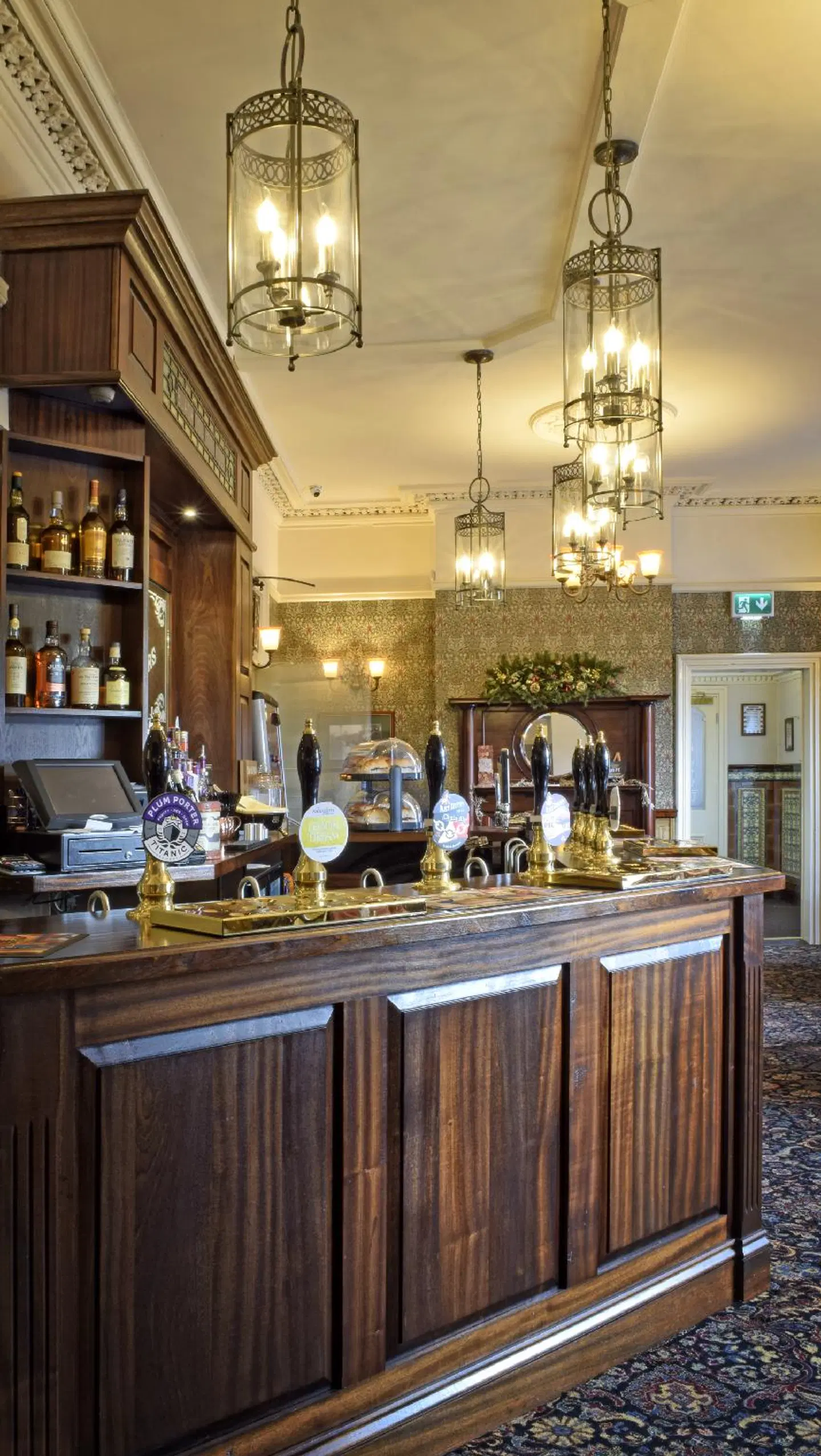 The Seven Stars Bar