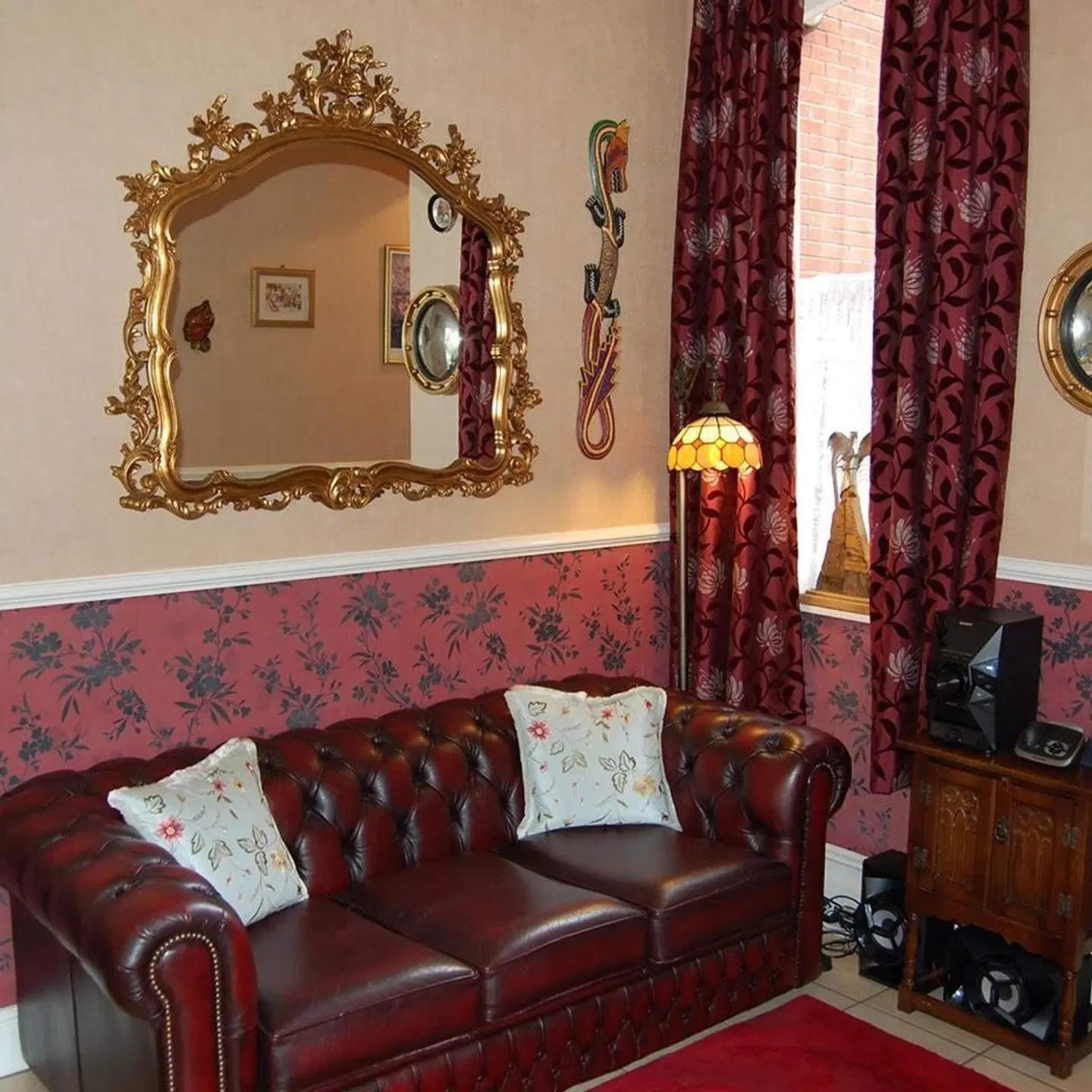 Creston Villa Guest House ROOM_EXAMPLE
