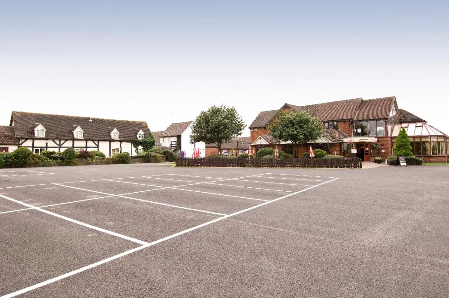 Premier Inn Coventry East (Ansty) EXTERIOR