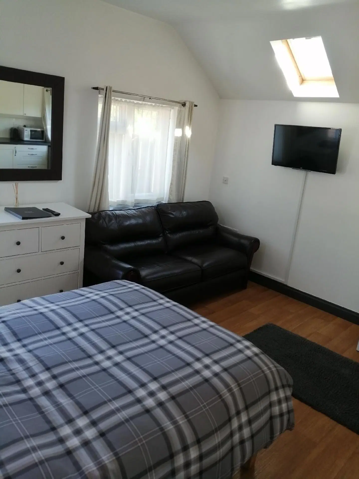 Feather Bed Cottage B&B ROOM_EXAMPLE