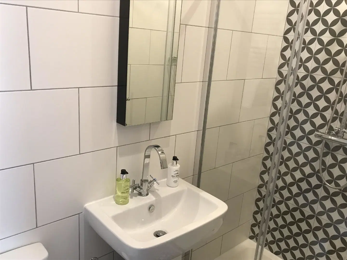 No.16 Badezimmer