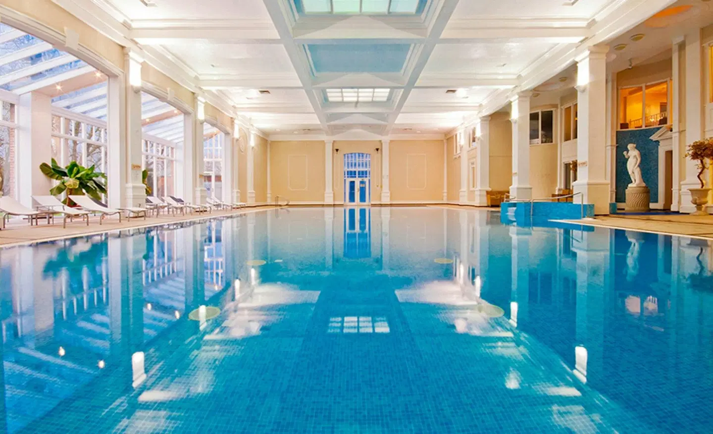 Champneys Henlow Hallenbad