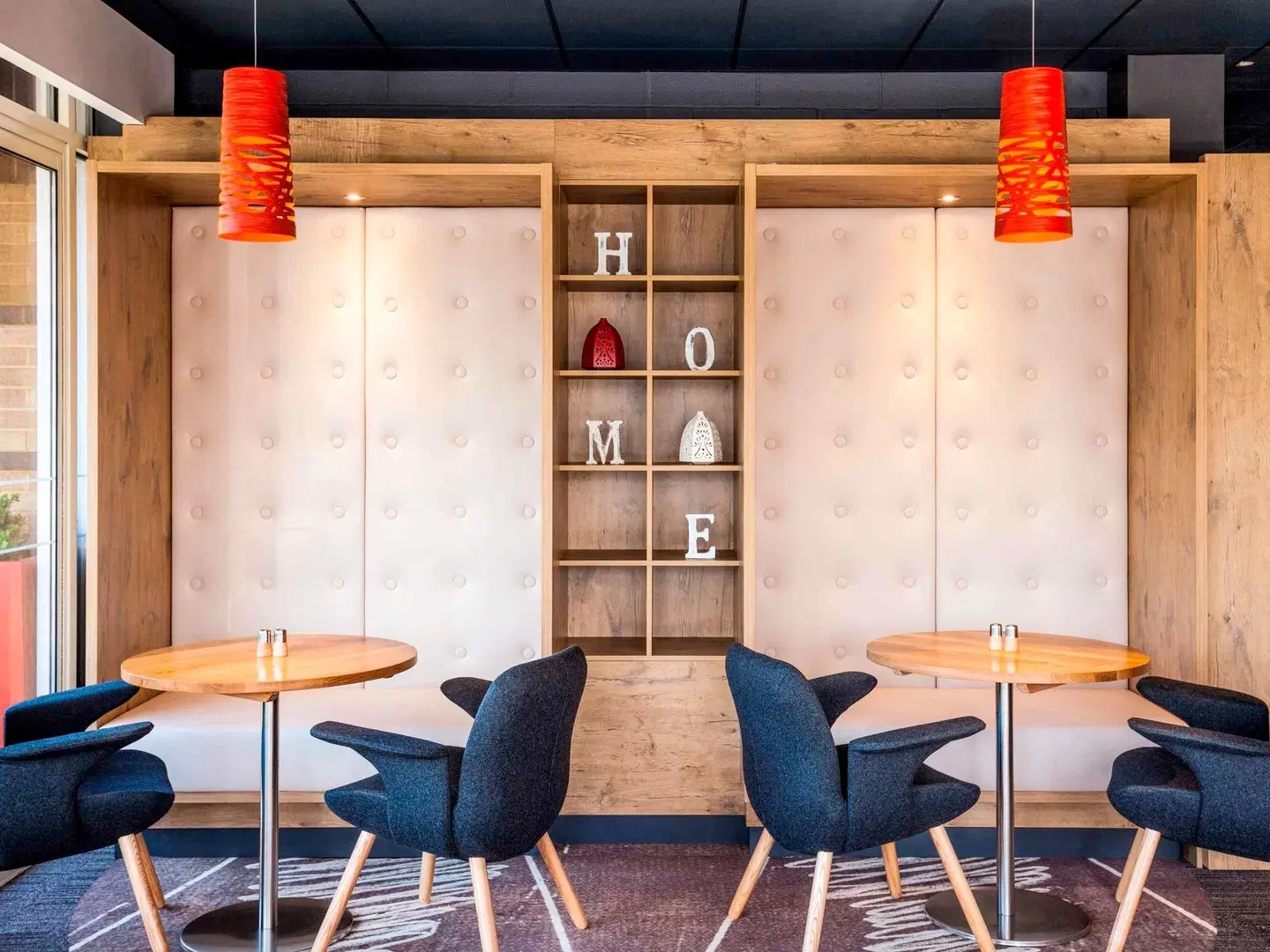 ibis London Elstree Borehamwood LOUNGE_LOBBY