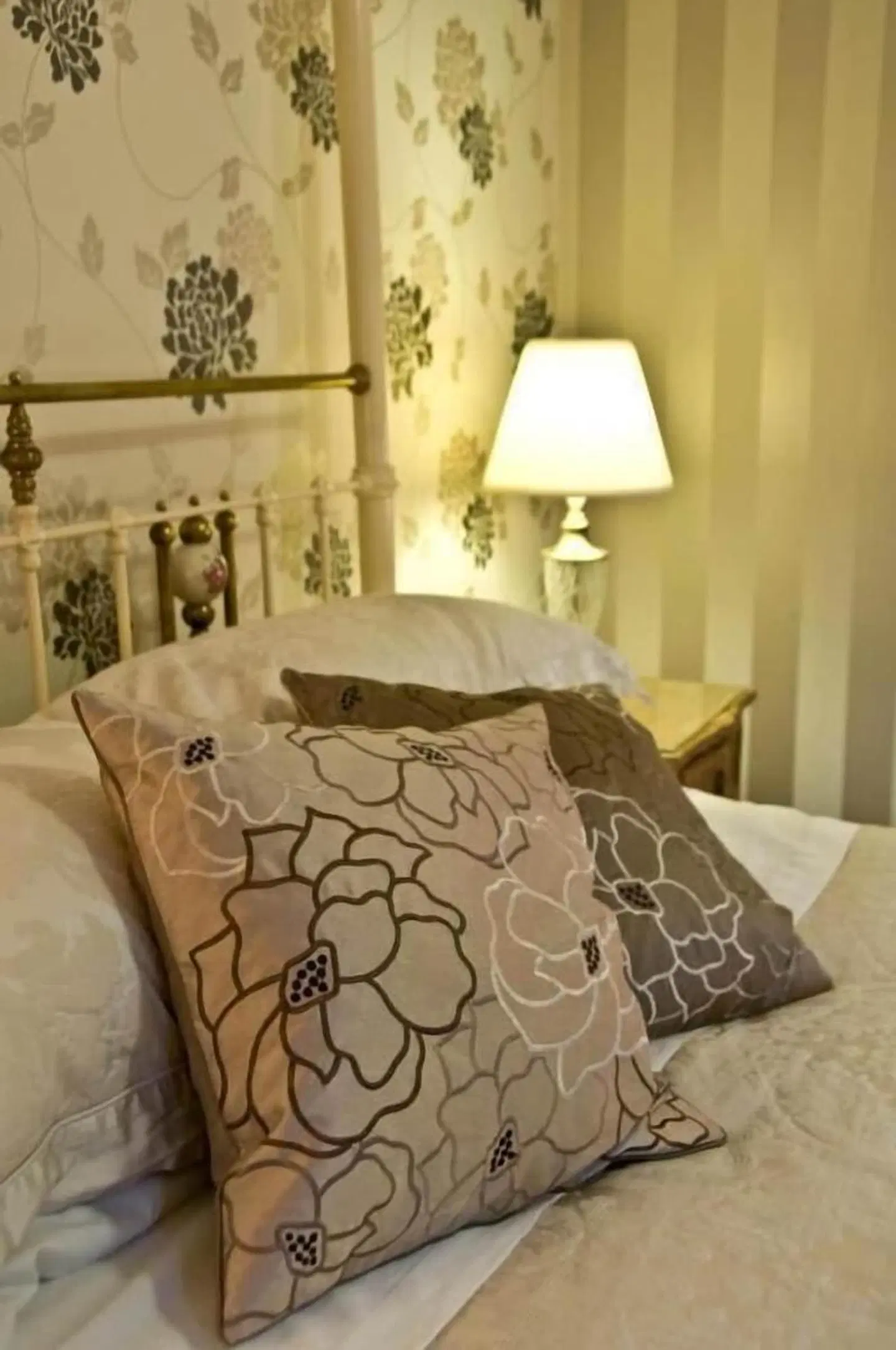 Albright Hussey Manor ROOM_EXAMPLE