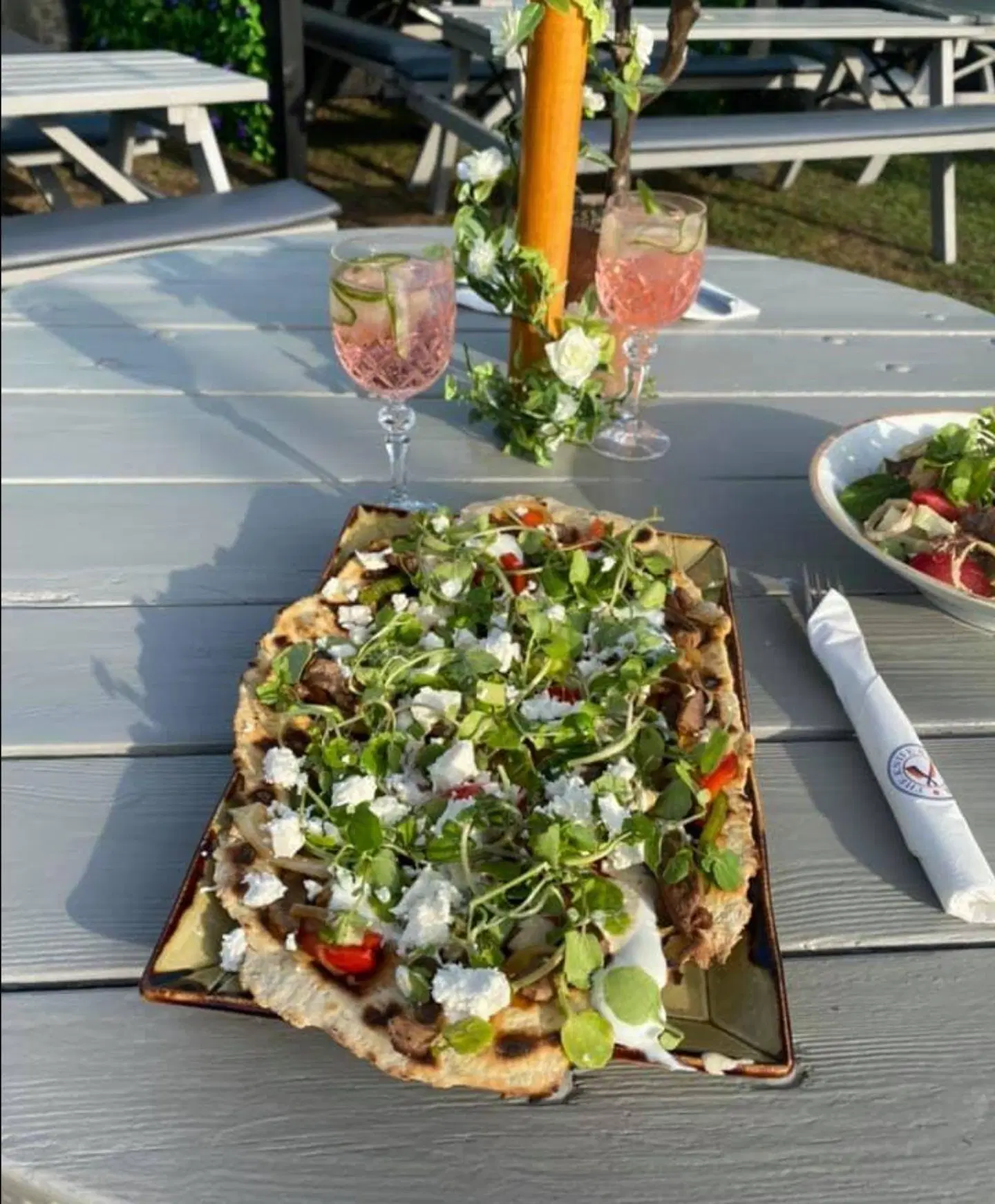 The Knife & Cleaver Terrasse