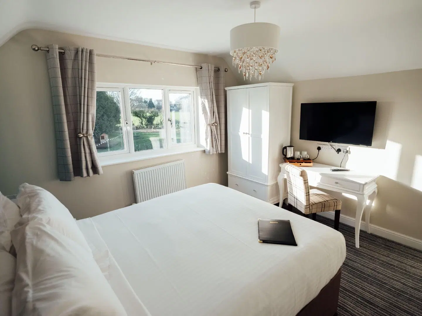 The Bell Inn ROOM_EXAMPLE