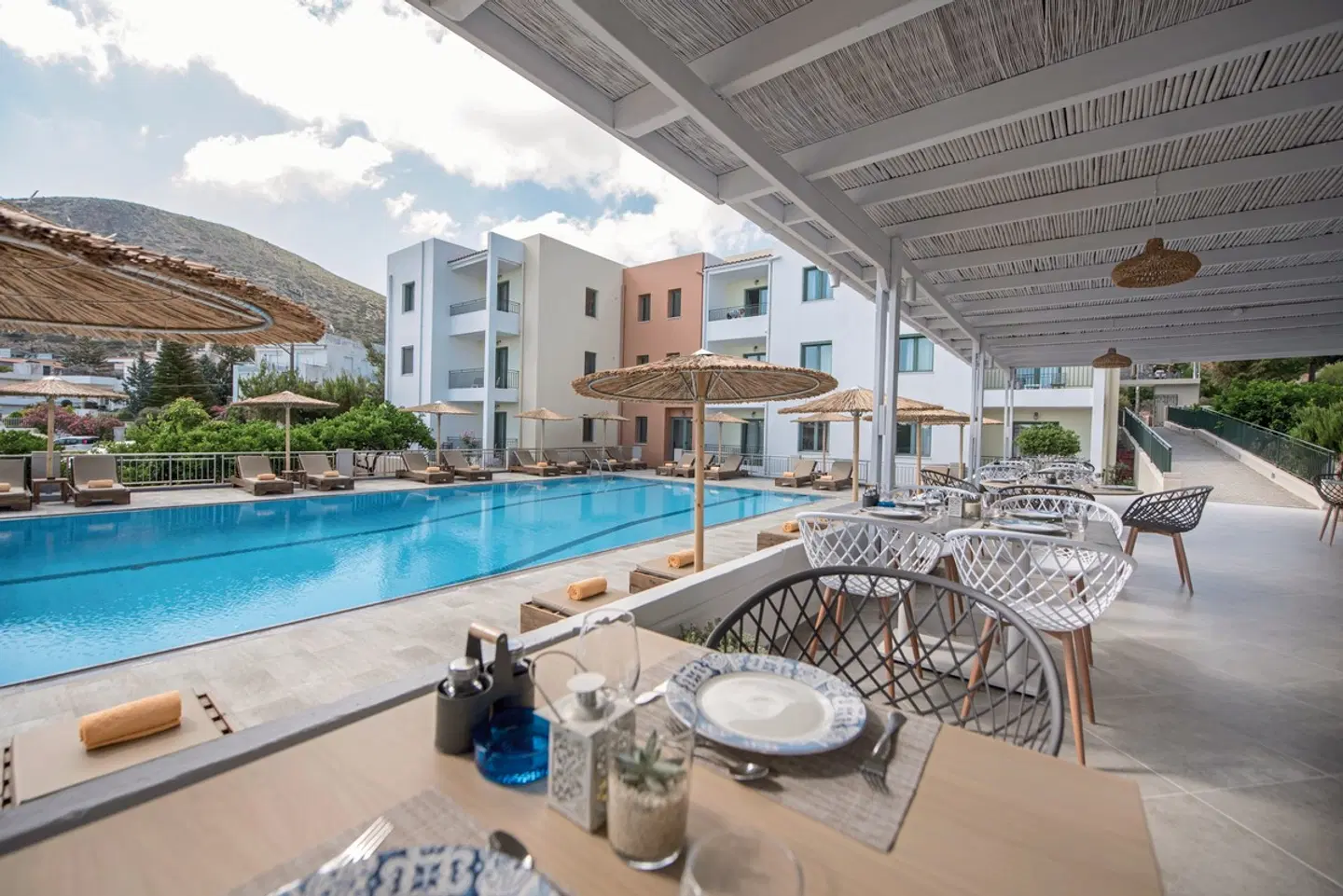 Mitos Village TERRACE