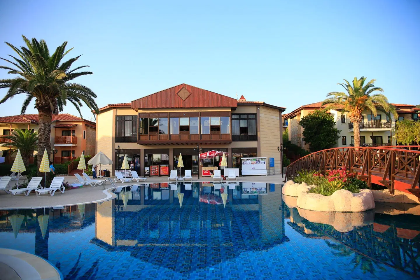 Gypsophila Holiday Village OUTDOOR_POOL