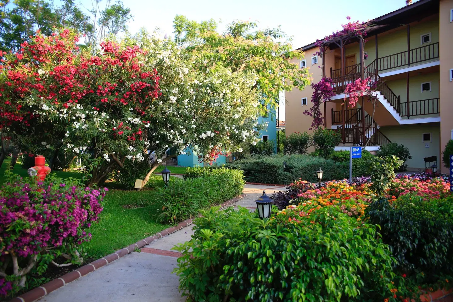 Gypsophila Holiday Village Garten