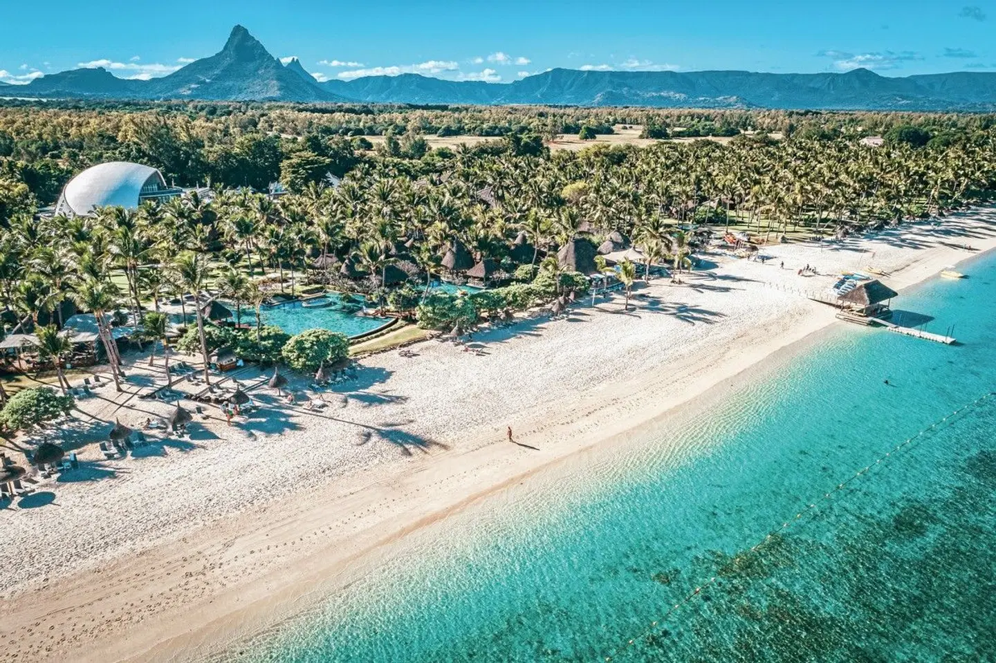 La Pirogue Mauritius Strand