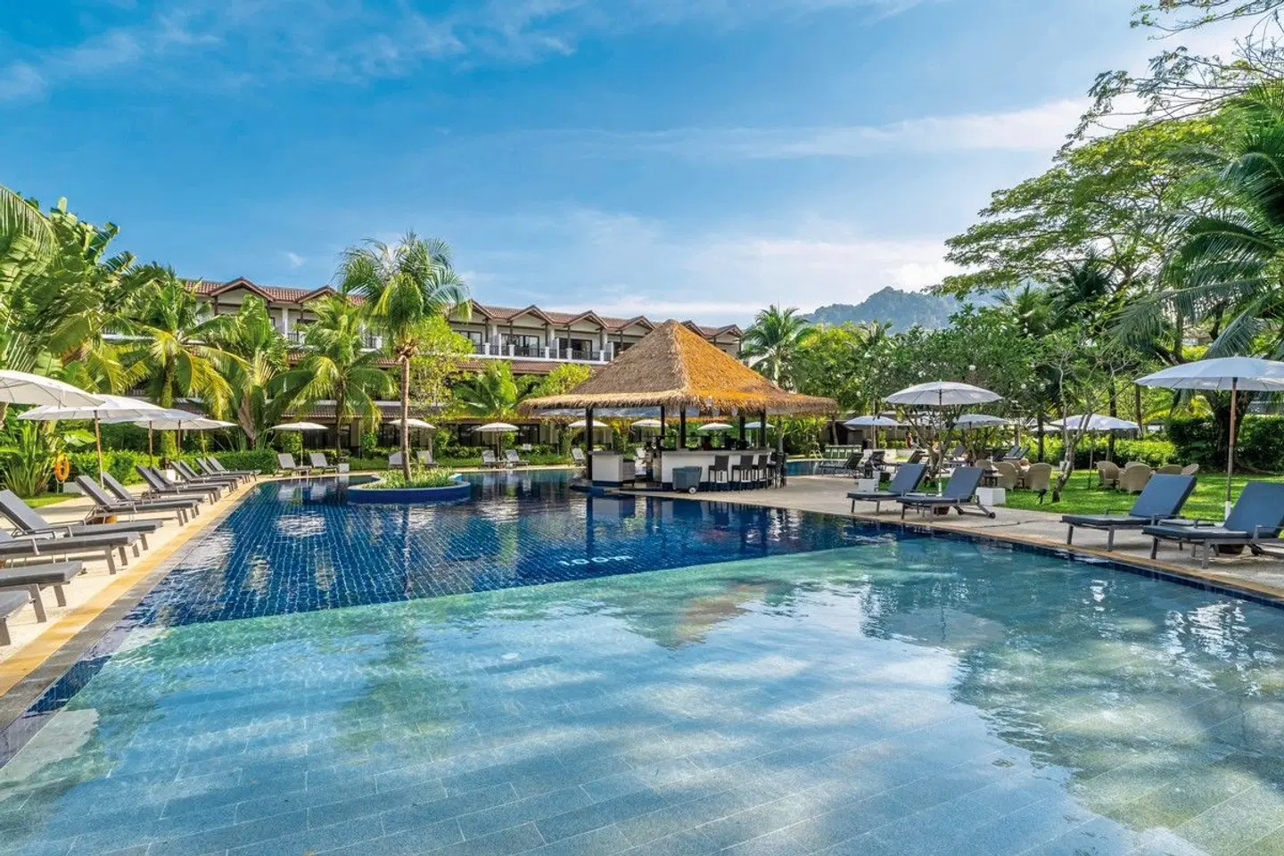 Kamala Beach Resort (A Sunprime Resort) OUTDOOR_POOL