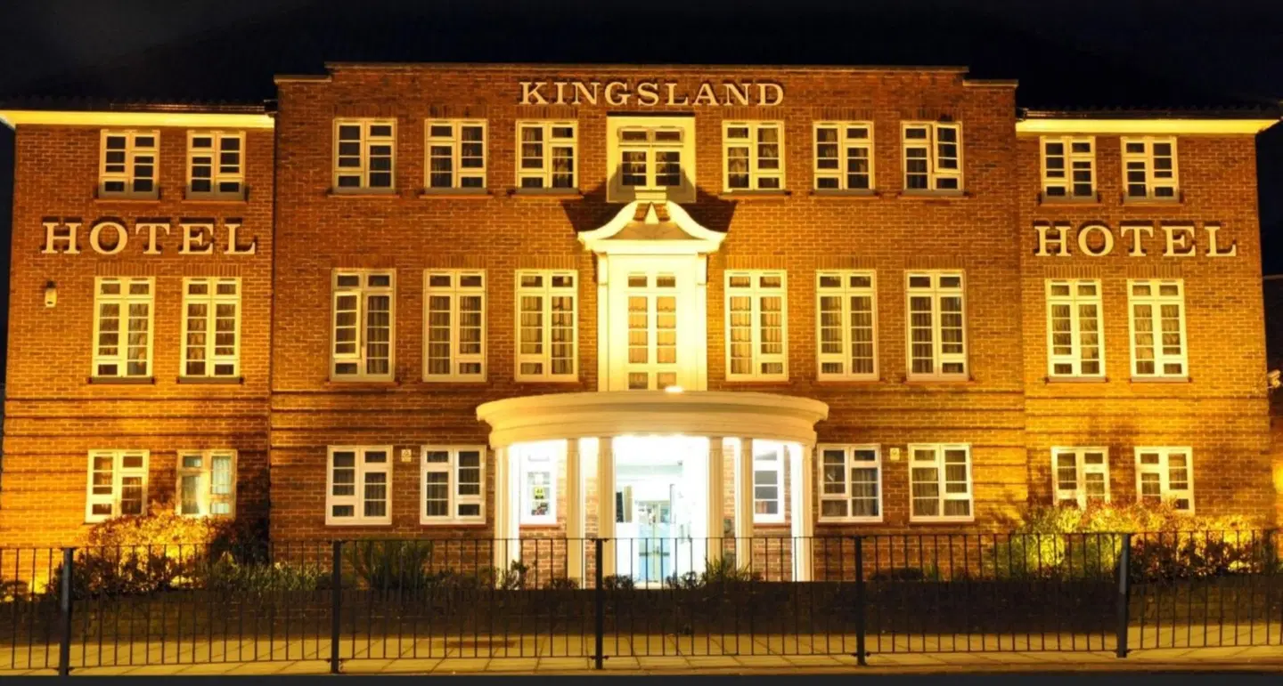 Kingsland Hotel EXTERIOR