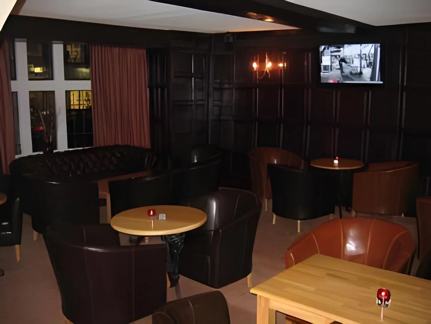 The Angel Inn Bar
