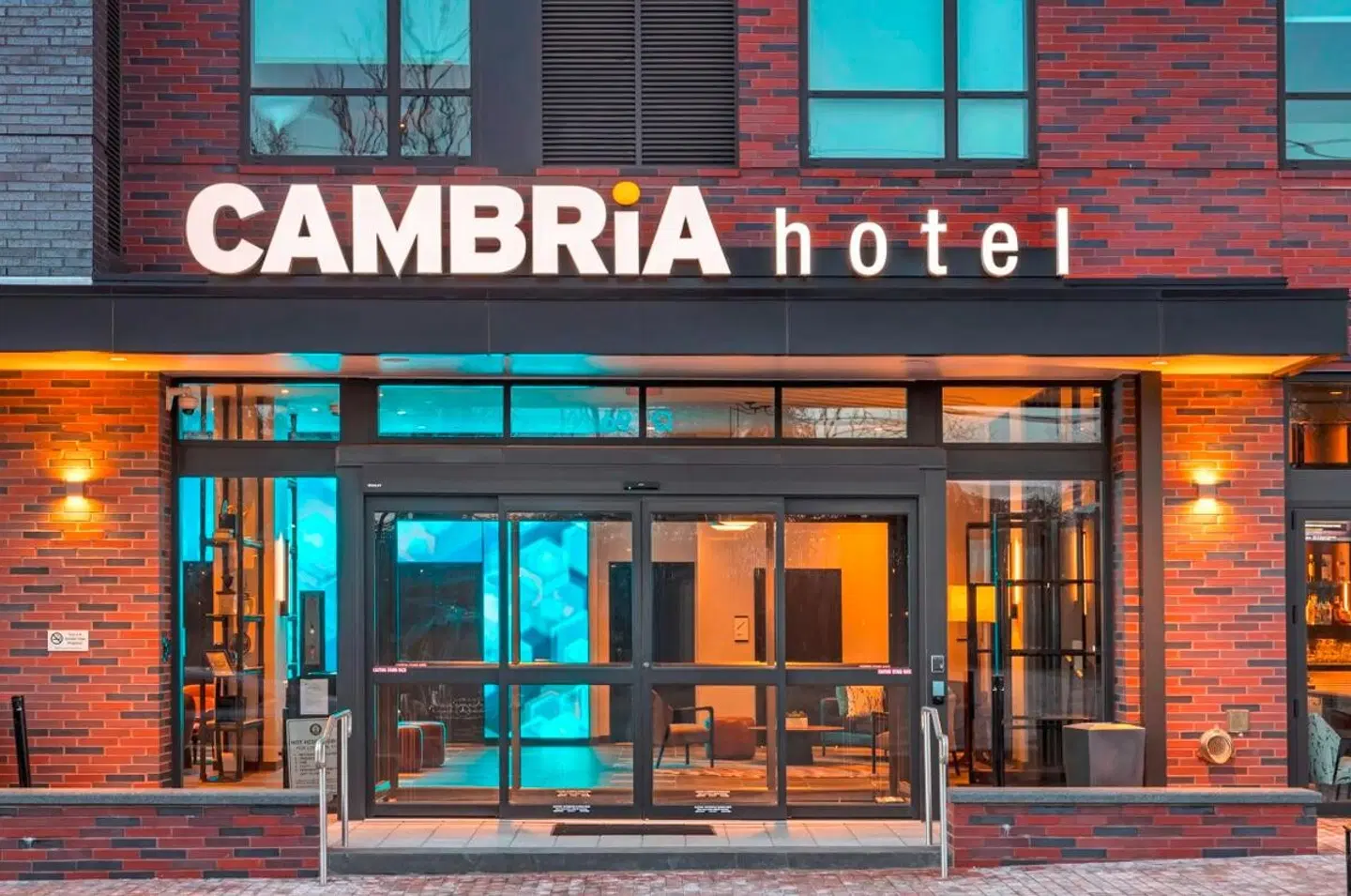 Cambria Hotel Washington D.C. Navy Yard Riverfront EXTERIOR