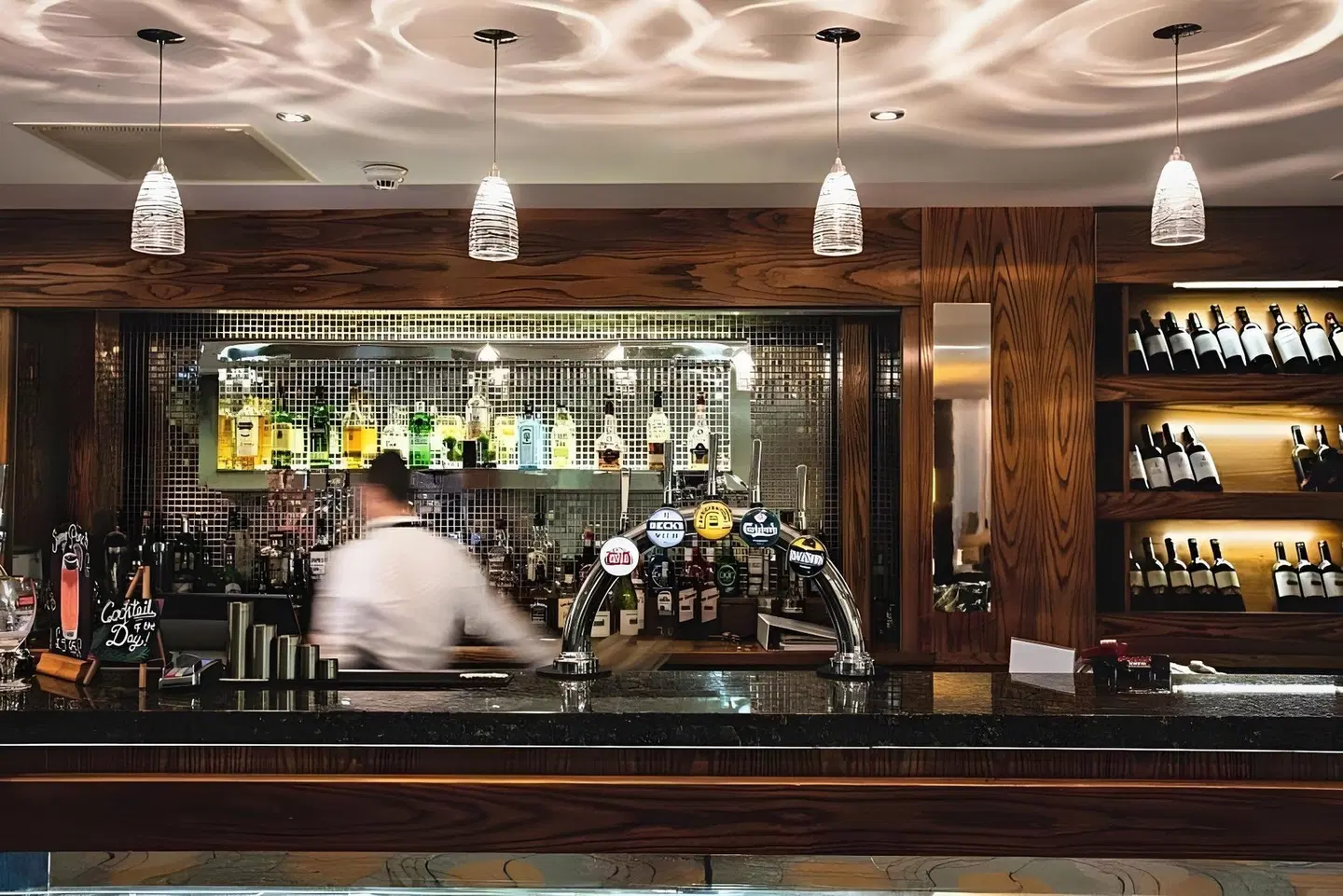 Drayton Manor Bar