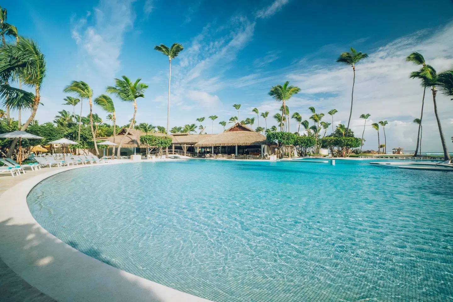 Iberostar Selection Bávaro Suites OUTDOOR_POOL
