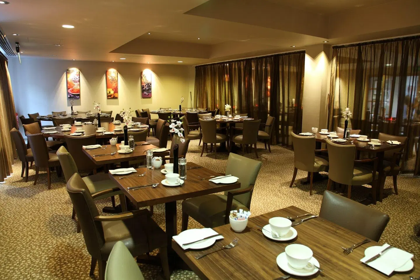 Eastwood Hall Restaurant