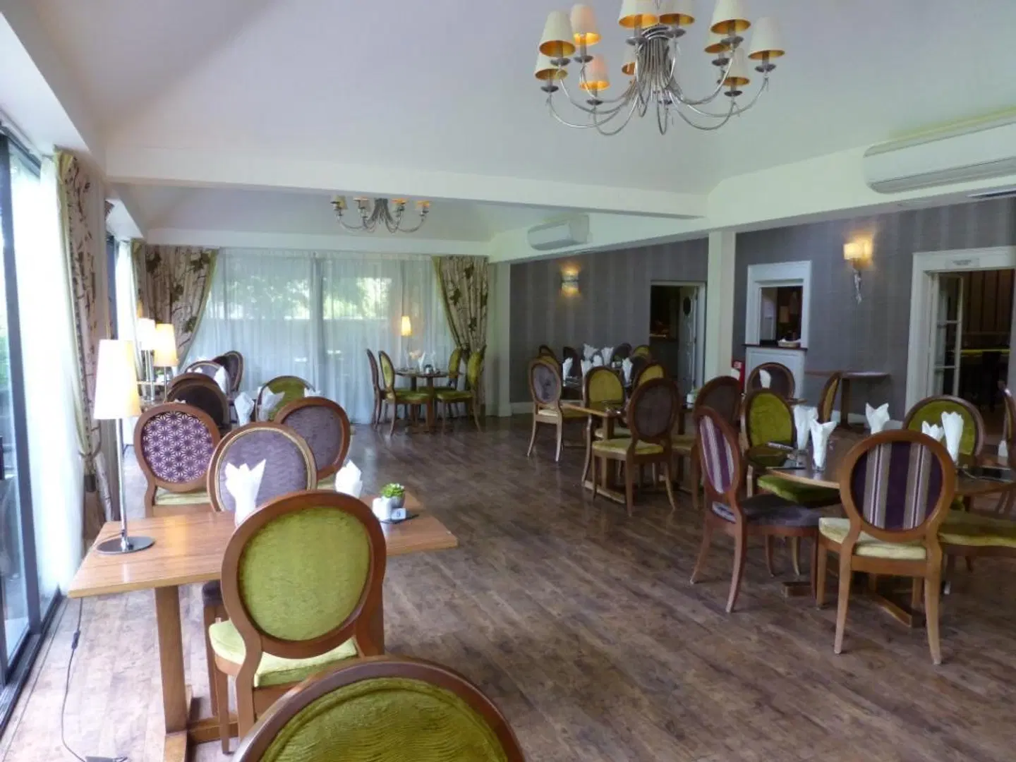 The Riverside House Hotel Restaurant