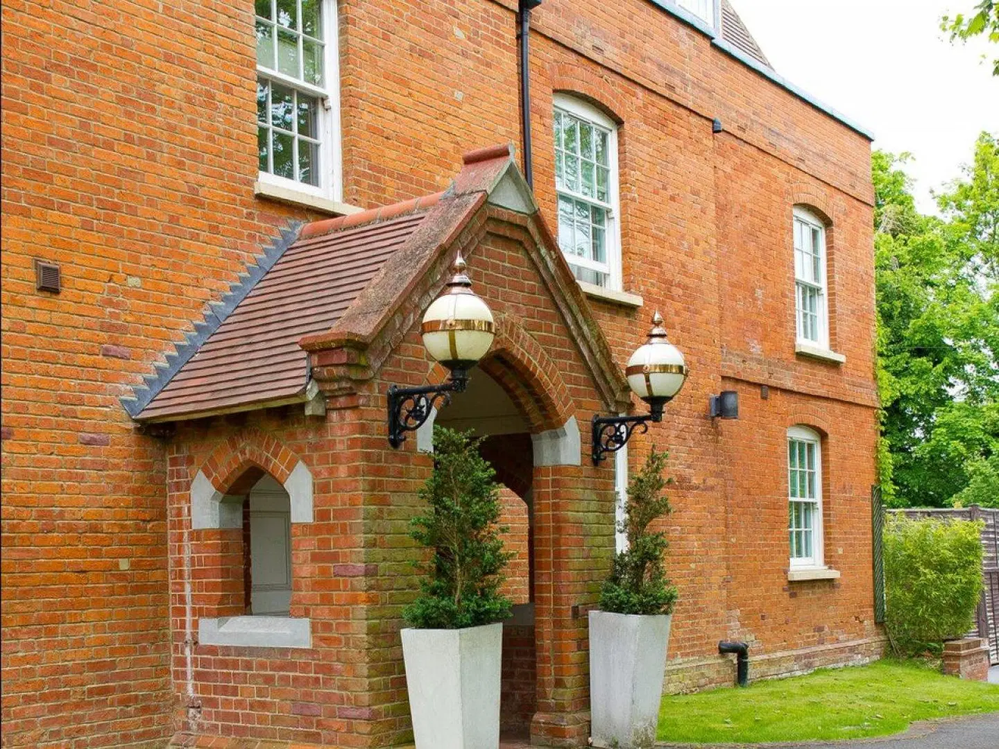The Pinewood EXTERIOR