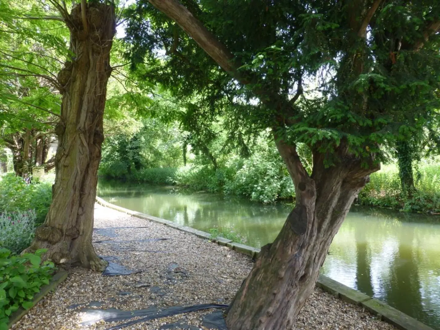The Riverside House Hotel Garten