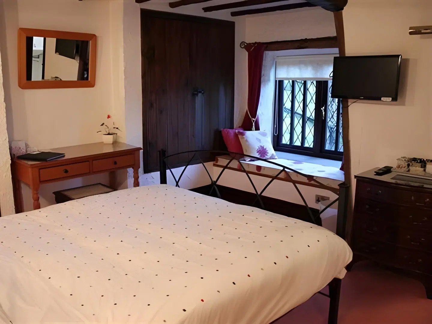 Church Villa B & B ROOM_EXAMPLE