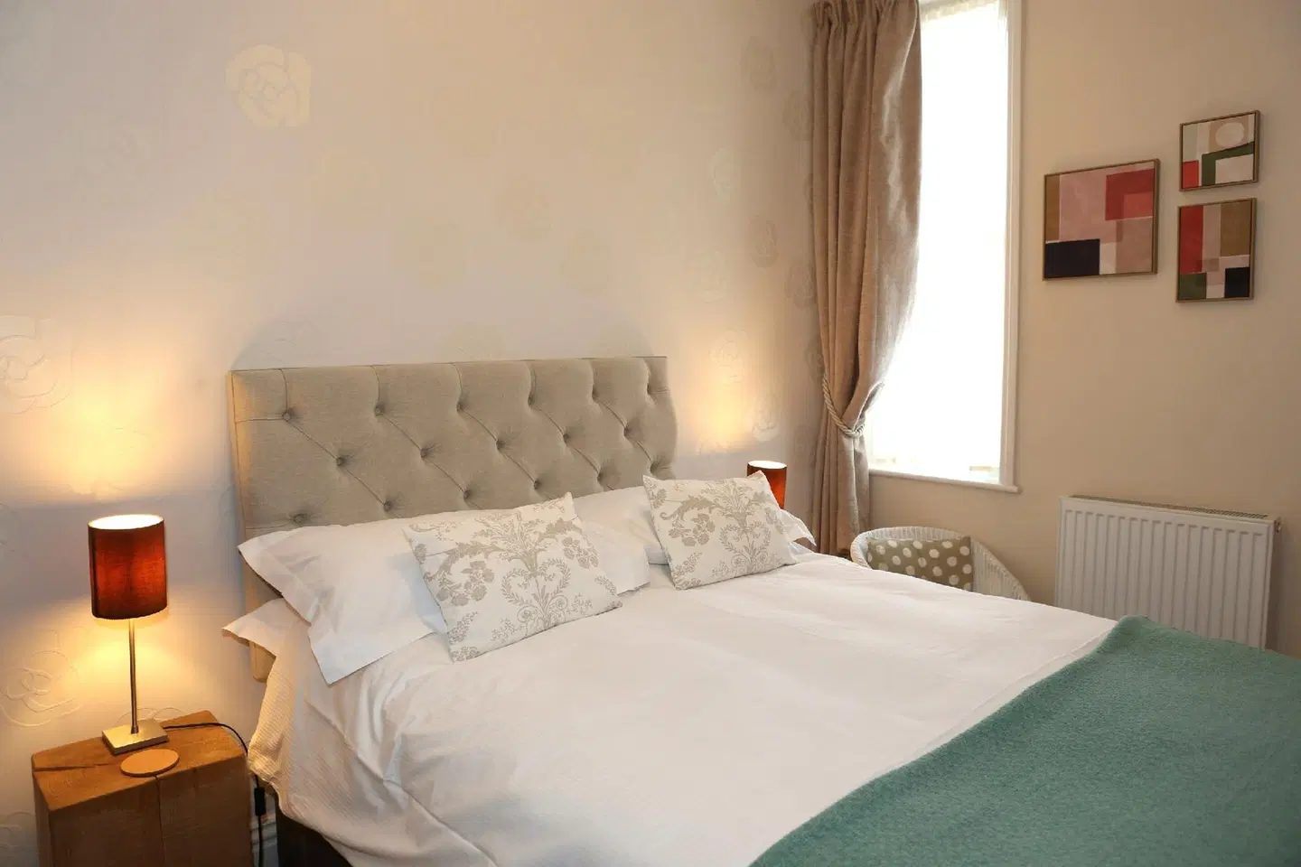 The Waves Coastal Bed and Breakfast ROOM_EXAMPLE