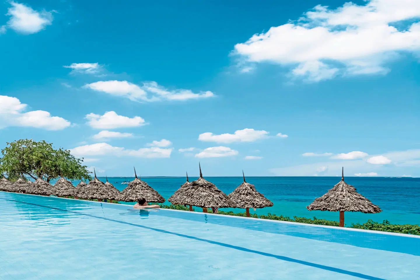 RIU Palace Zanzibar OUTDOOR_POOL