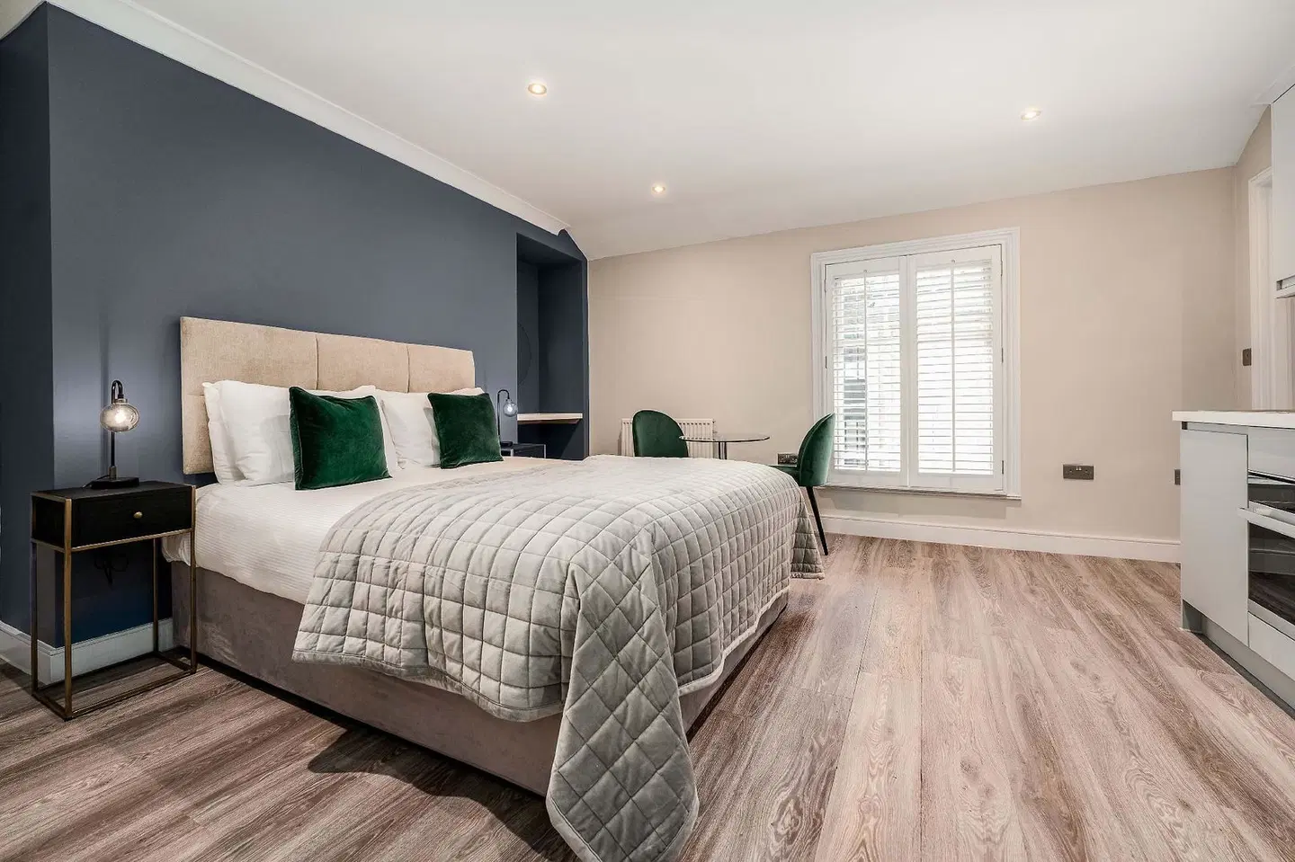 Regent ROOM_EXAMPLE