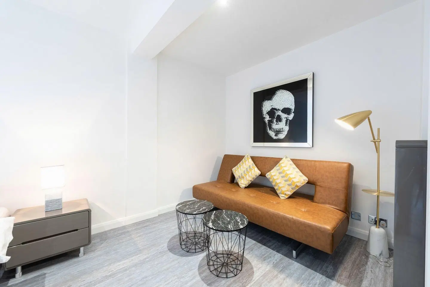 Roland House Apartments ROOM_EXAMPLE