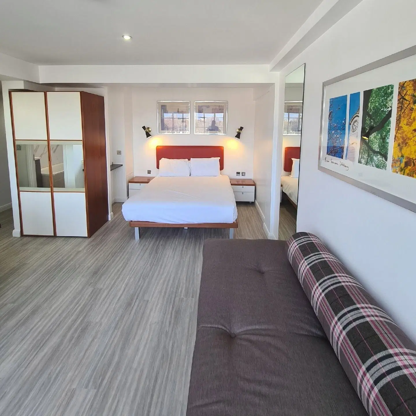 Roland House Apartments ROOM_EXAMPLE