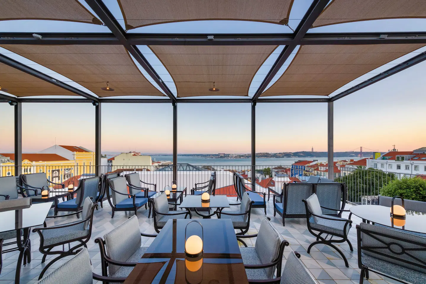 Bairro Alto Hotel Restaurant