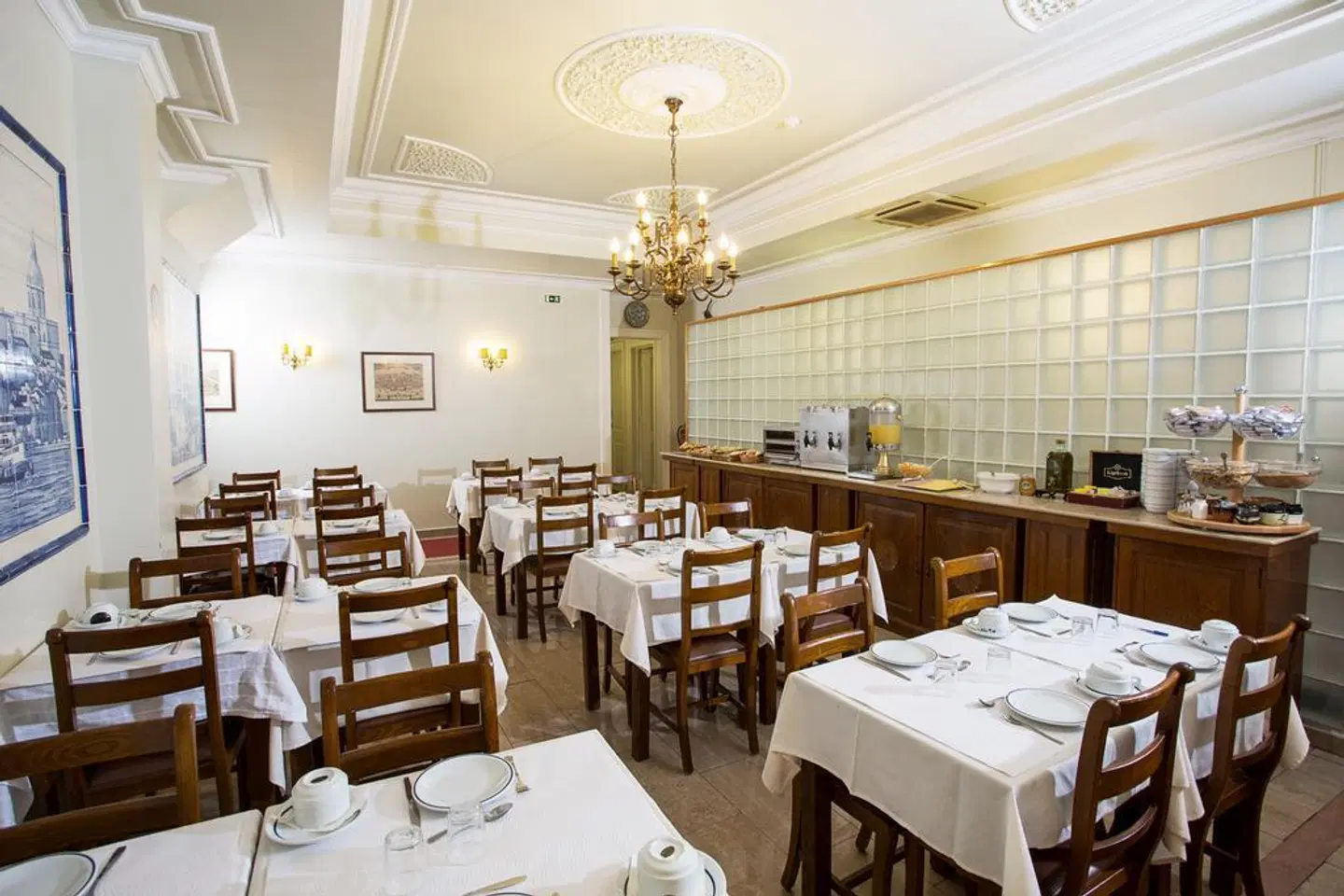 Dom Sancho I Restaurant
