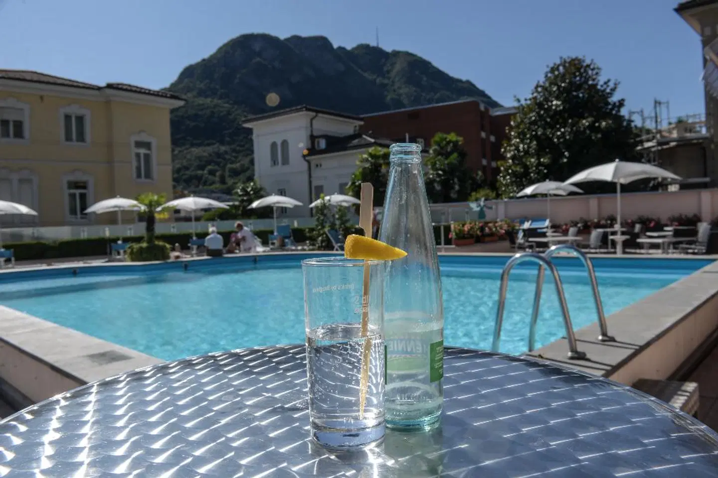 Hotel Delfino Lugano OUTDOOR_POOL