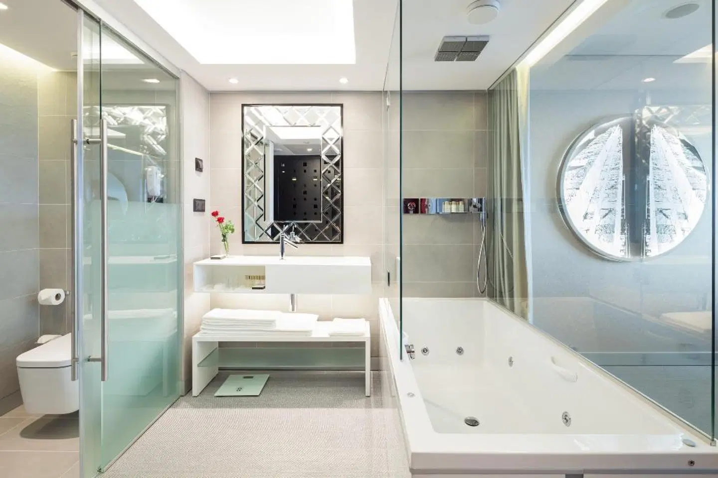 MYRIAD by SANA Hotels Badezimmer