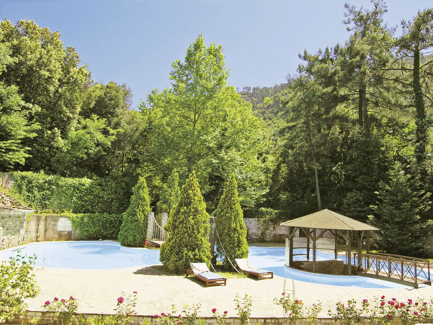 Miramare OUTDOOR_POOL