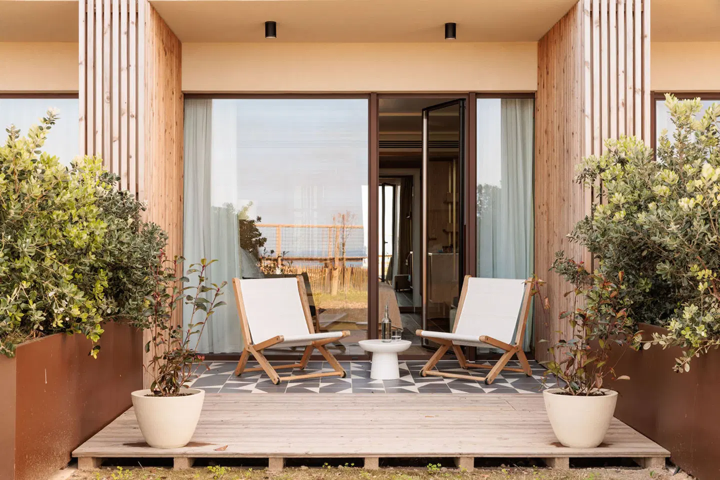Aethos Ericeira ROOM_EXAMPLE