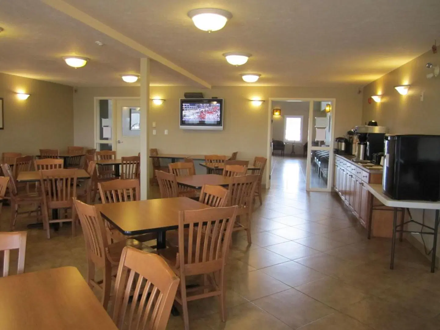 Auberge Bouctouche Inn & Suites Restaurant
