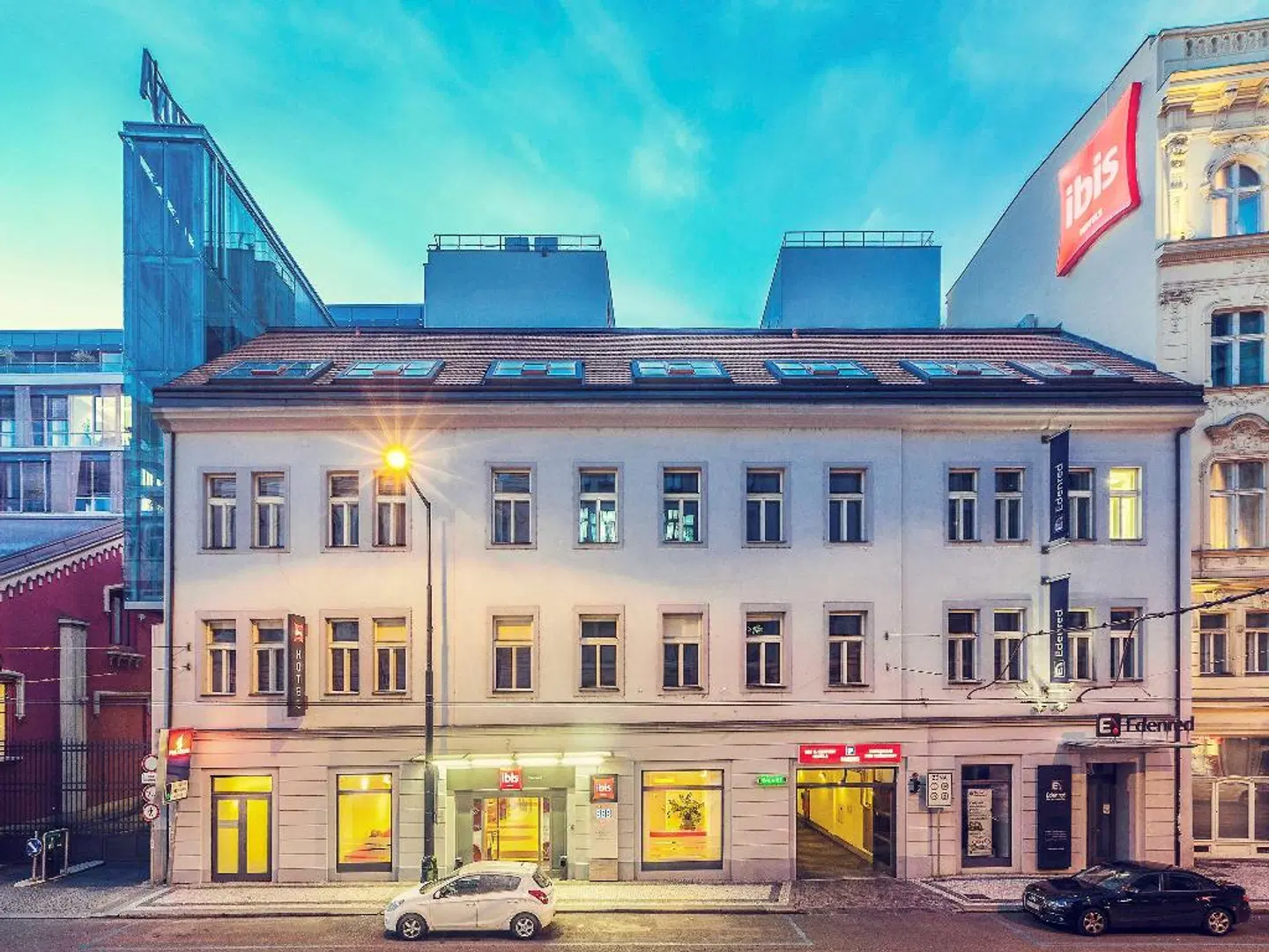 ibis Praha Old Town EXTERIOR