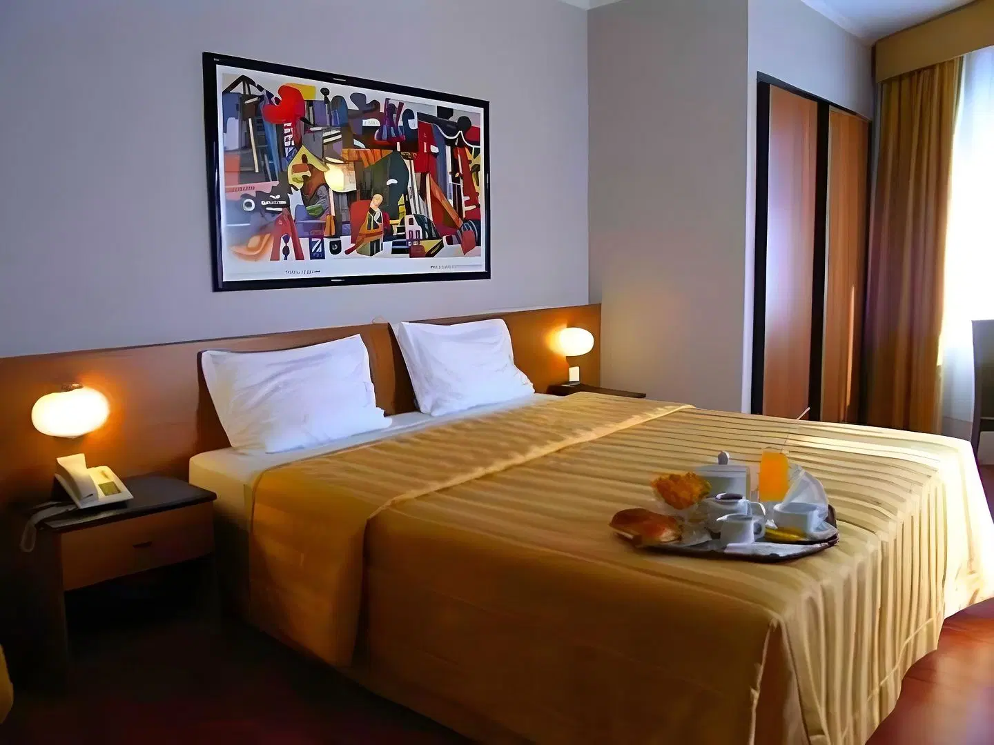 3K Madrid ROOM_EXAMPLE