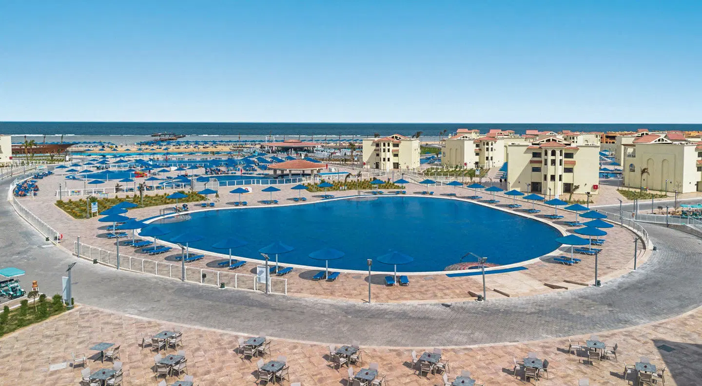Albatros Makadi Resort OUTDOOR_POOL
