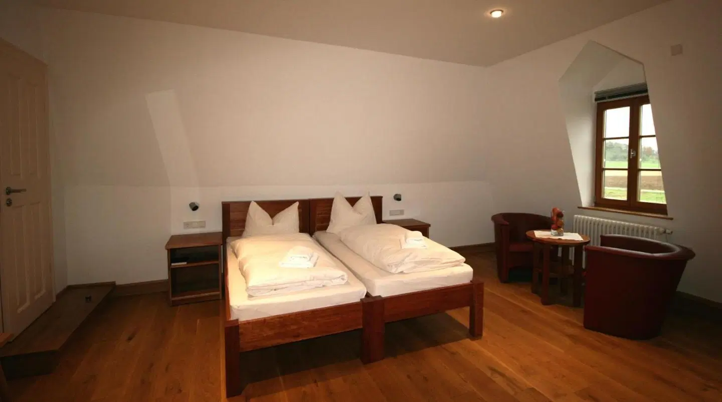 Biohotel Stiftsgut Wilhelmsglücksbrunn ROOM_EXAMPLE
