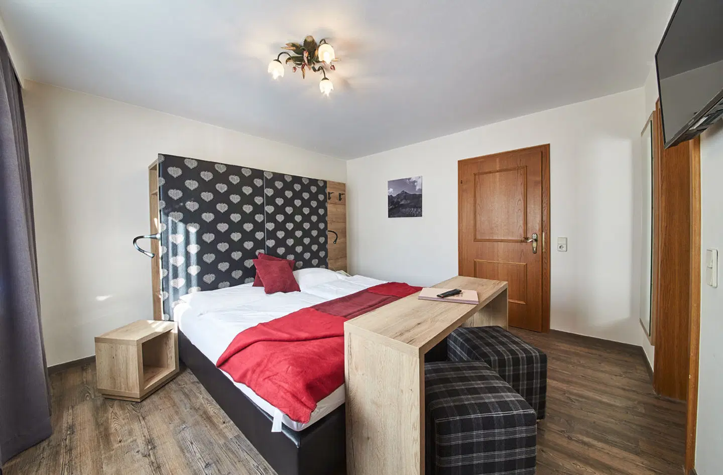 Hotel Alpenblick ROOM_EXAMPLE
