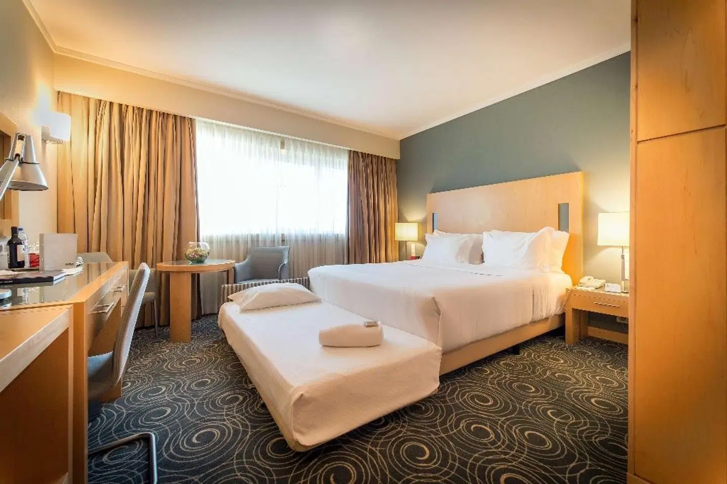 SANA Malhoa Hotel ROOM_EXAMPLE