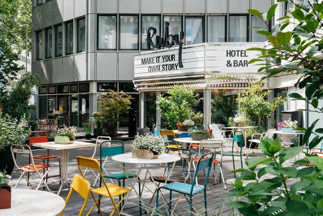 Ruby Leni Hotel Dusseldorf Terrasse