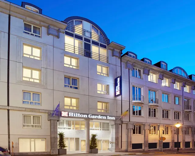Hilton Garden Inn Brussels City Centre EXTERIOR