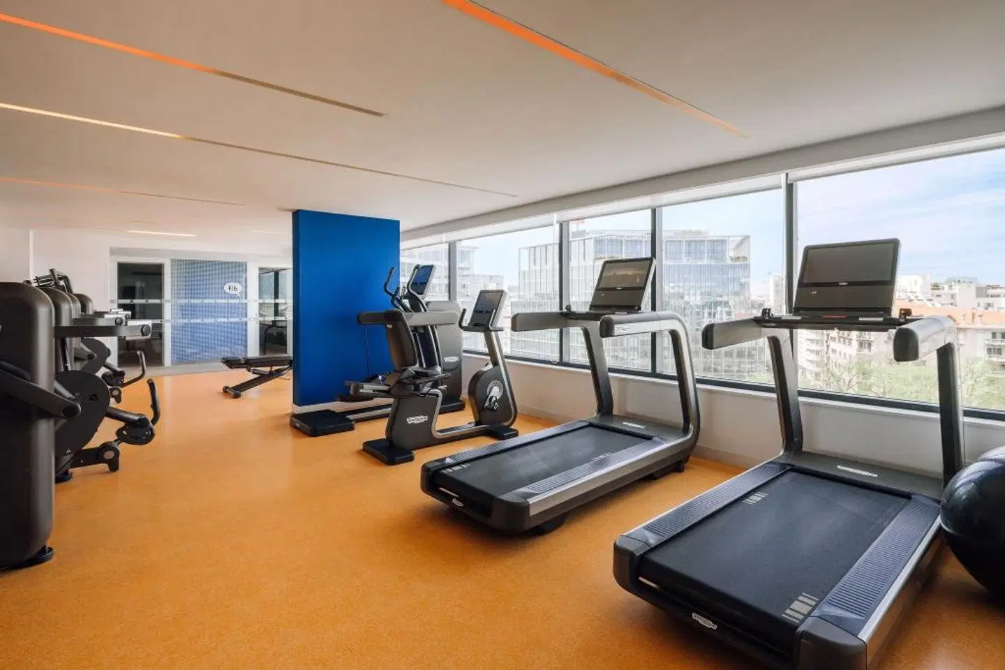 EVOLUTION Lisboa Hotel SPORTS_AND_LEISURE